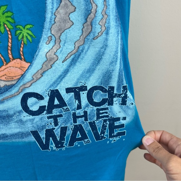 Disneyland Walt Disney World Typhoon Lagoon Catch The Wave Blue Top 2XL - Picture 4 of 6